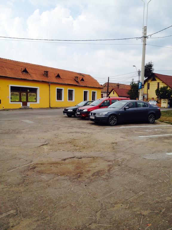 Pensiunea Mimi Mediaş Zewnętrze zdjęcie