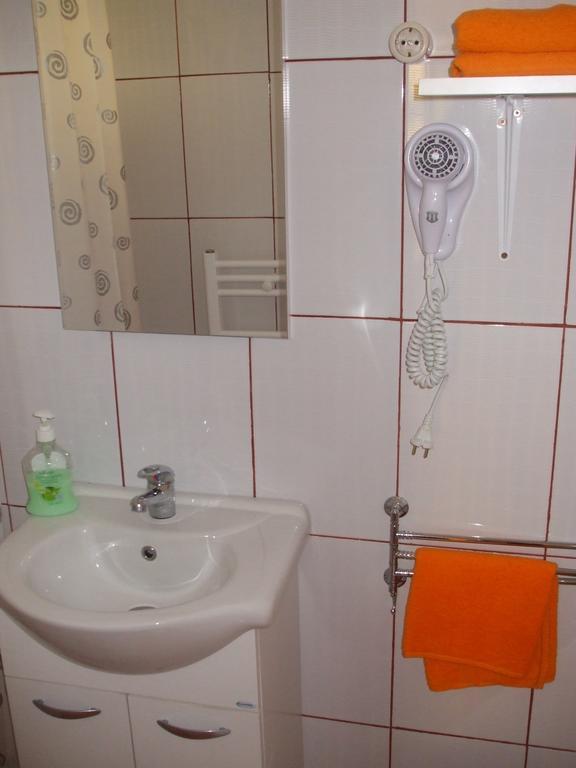 Pensiunea Mimi Mediaş Zewnętrze zdjęcie